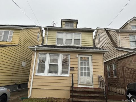 8910 218th Place Queens Village NY 11427