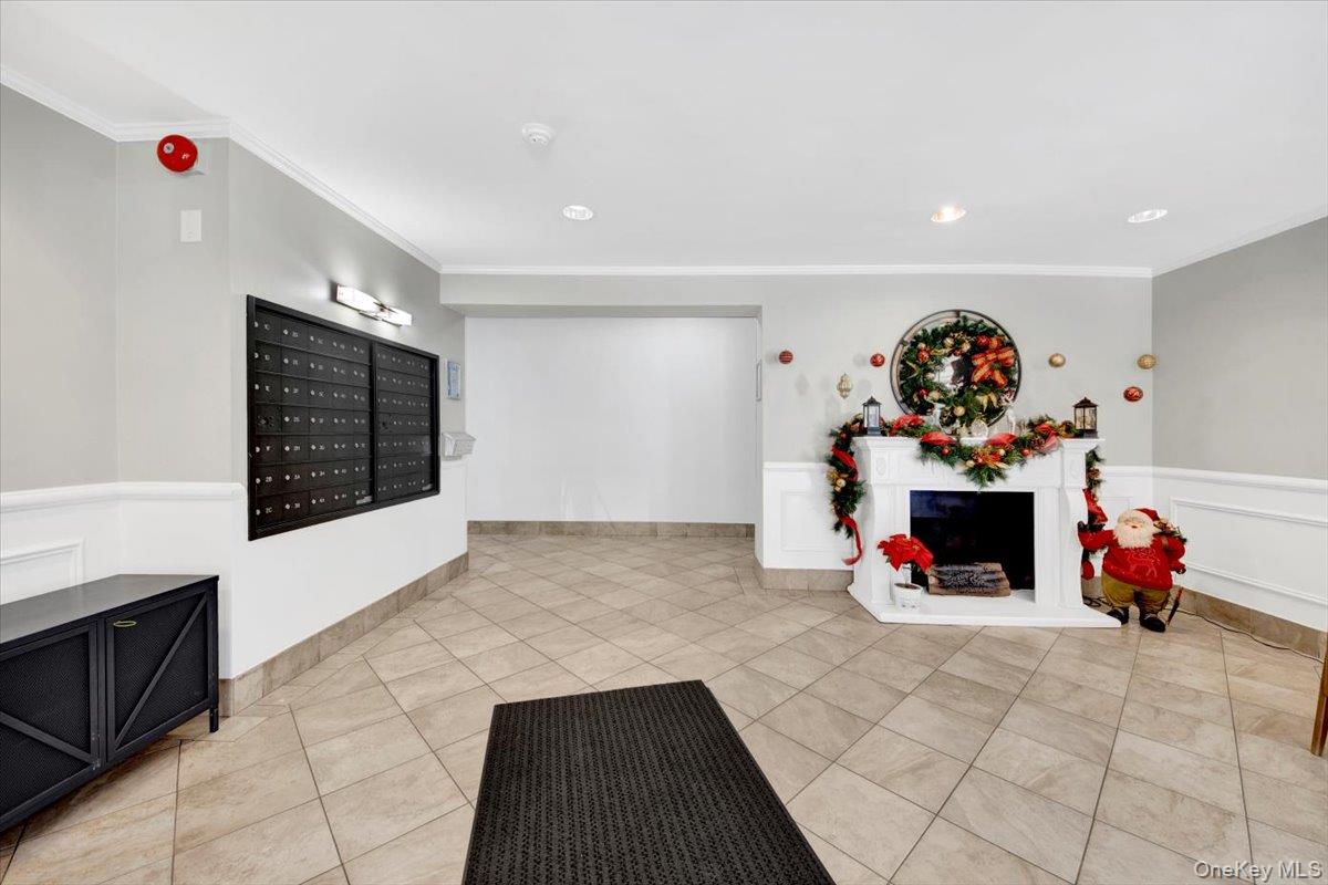 709 Warburton Avenue 6E