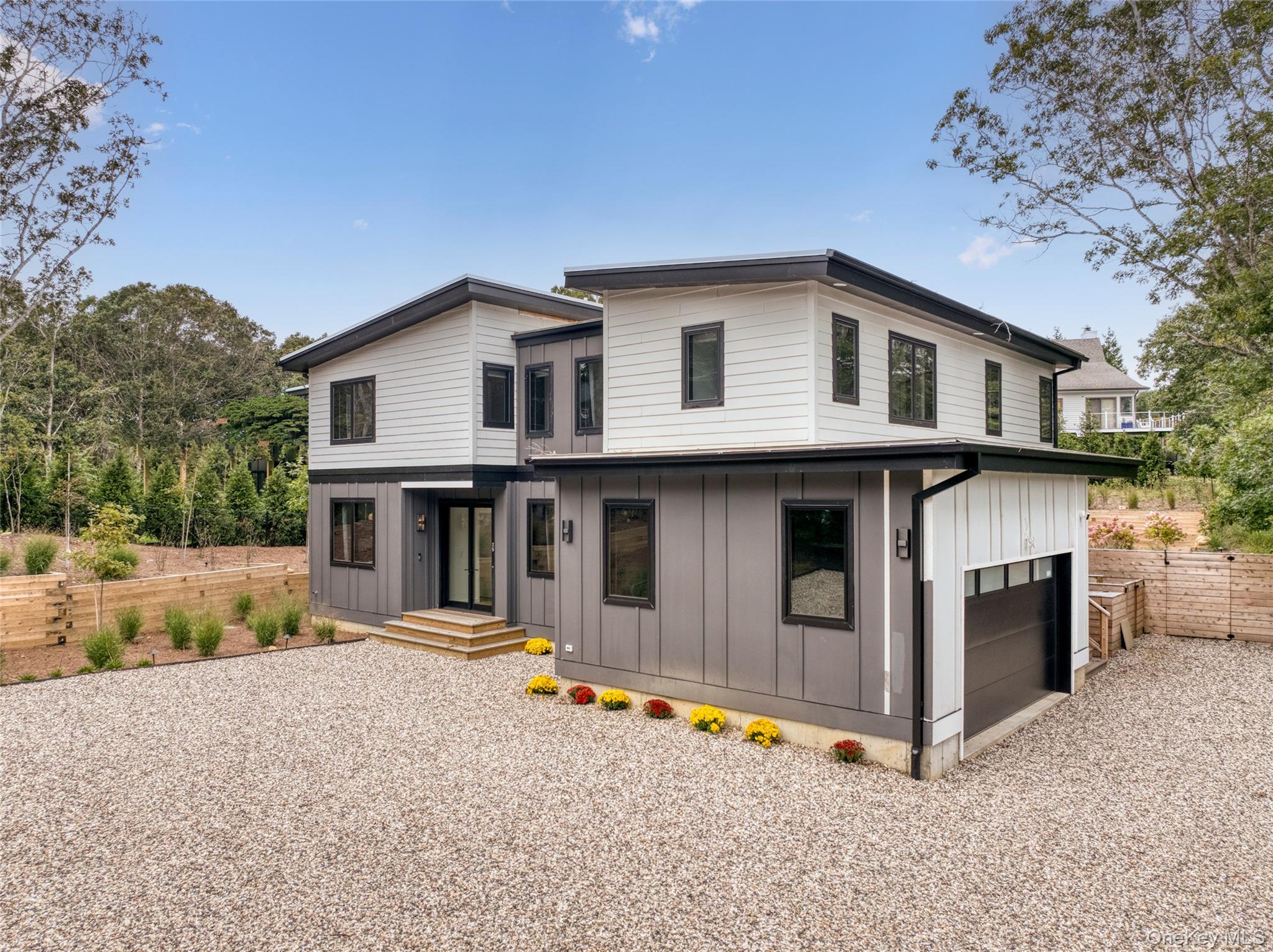 25 S Duncan Drive