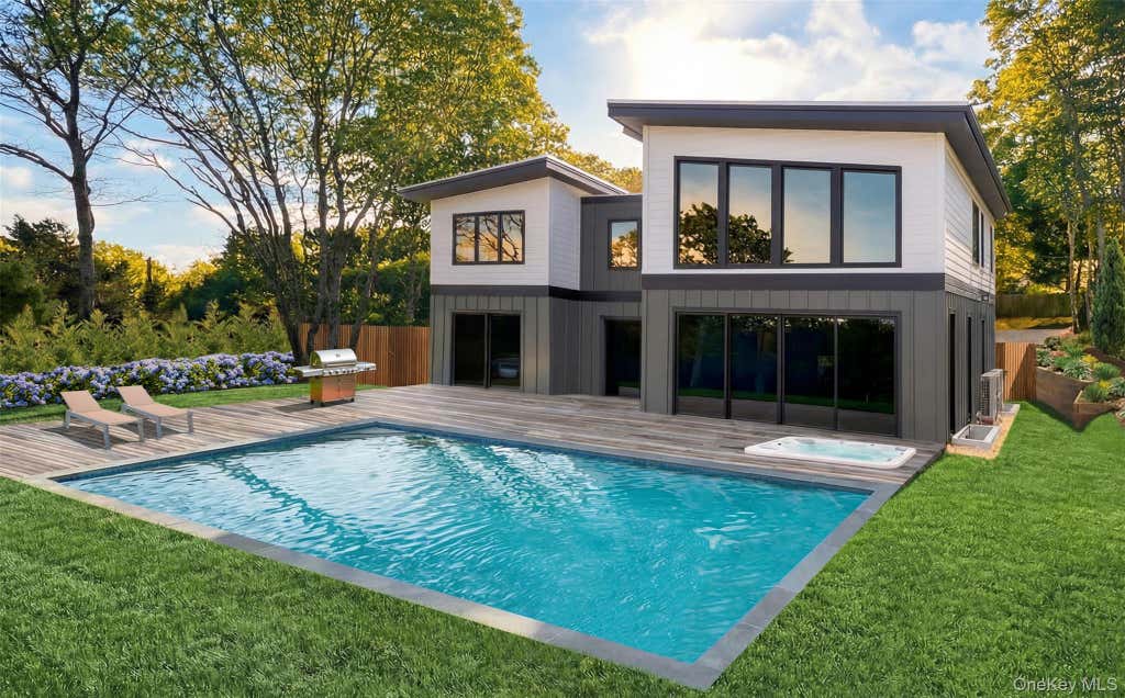 Photo of 25 S Duncan Drive, Montauk, NY 11954 (MLS # 1037158)