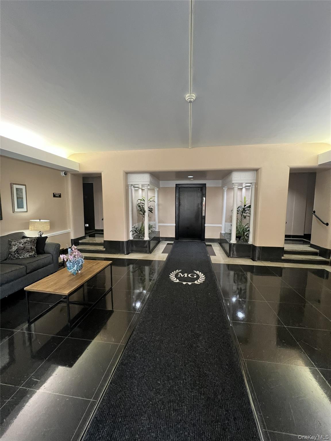 280 Collins Avenue 4E