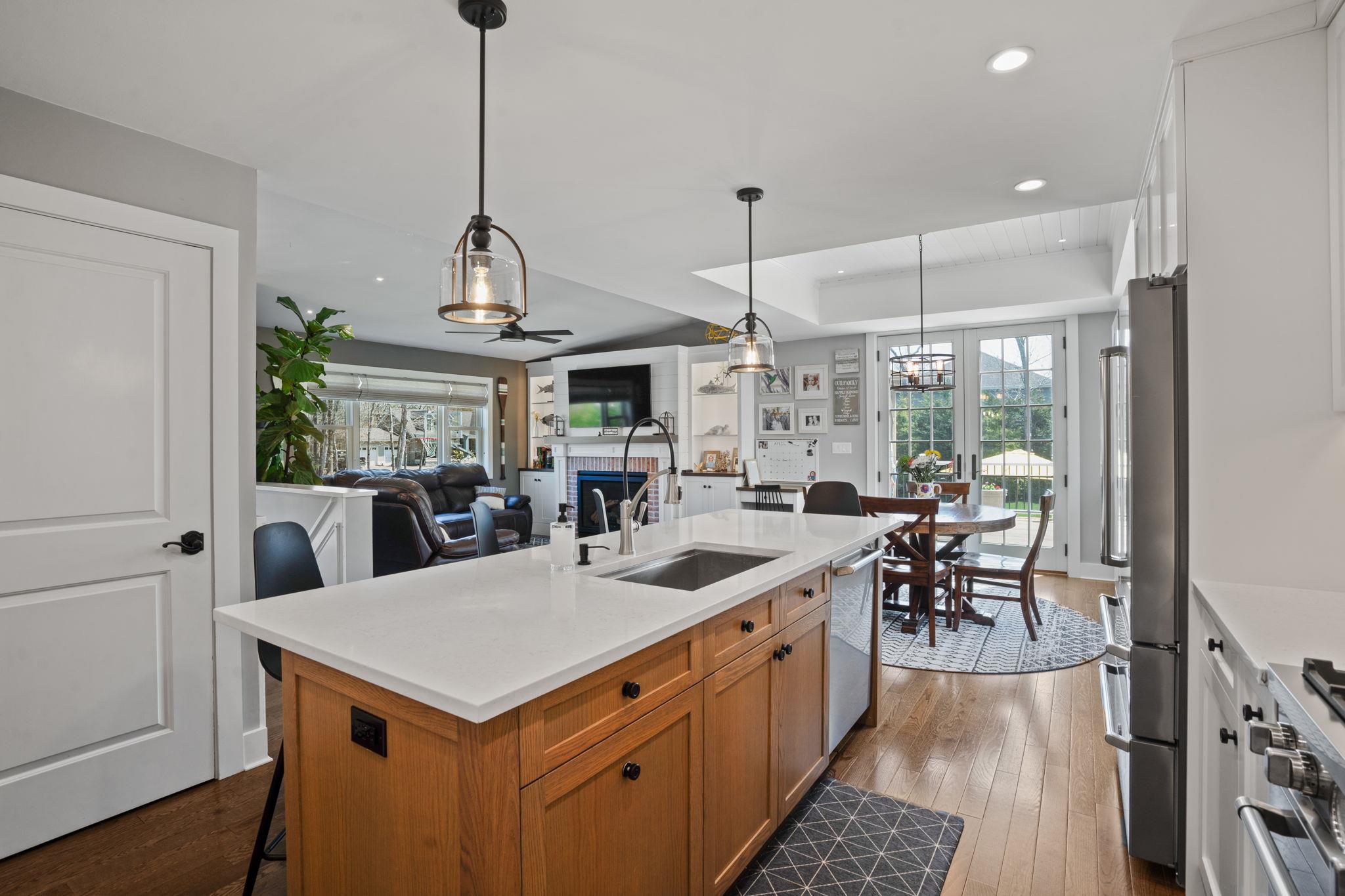 43 Homestead Ave Ave, Westhampton Beach, New York image 7