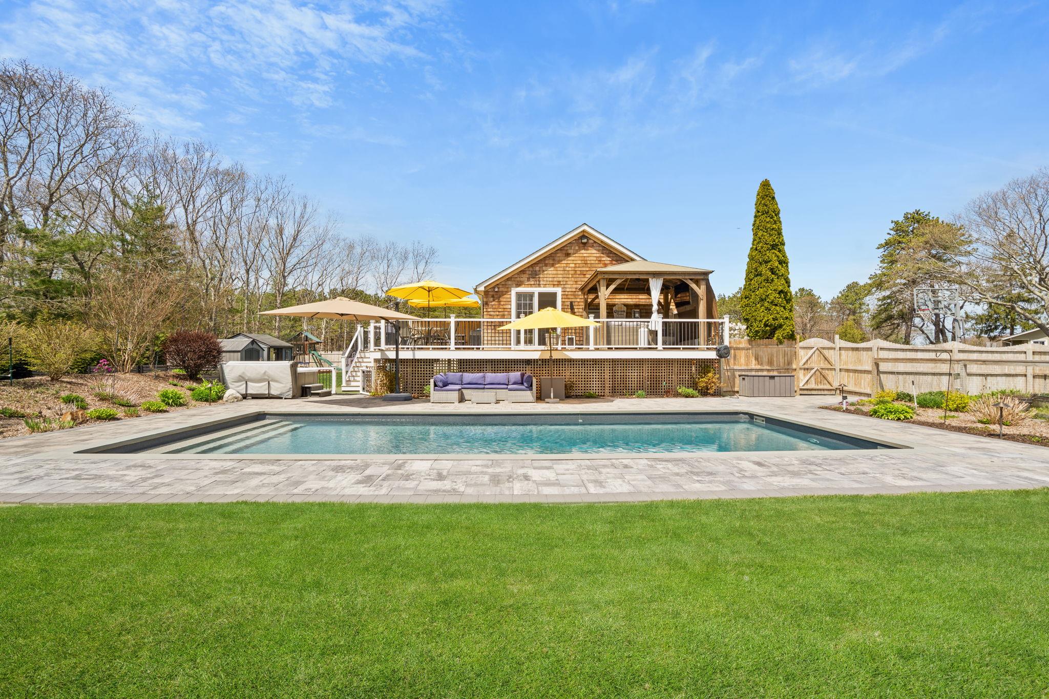 43 Homestead Ave Ave, Westhampton Beach, New York image 21