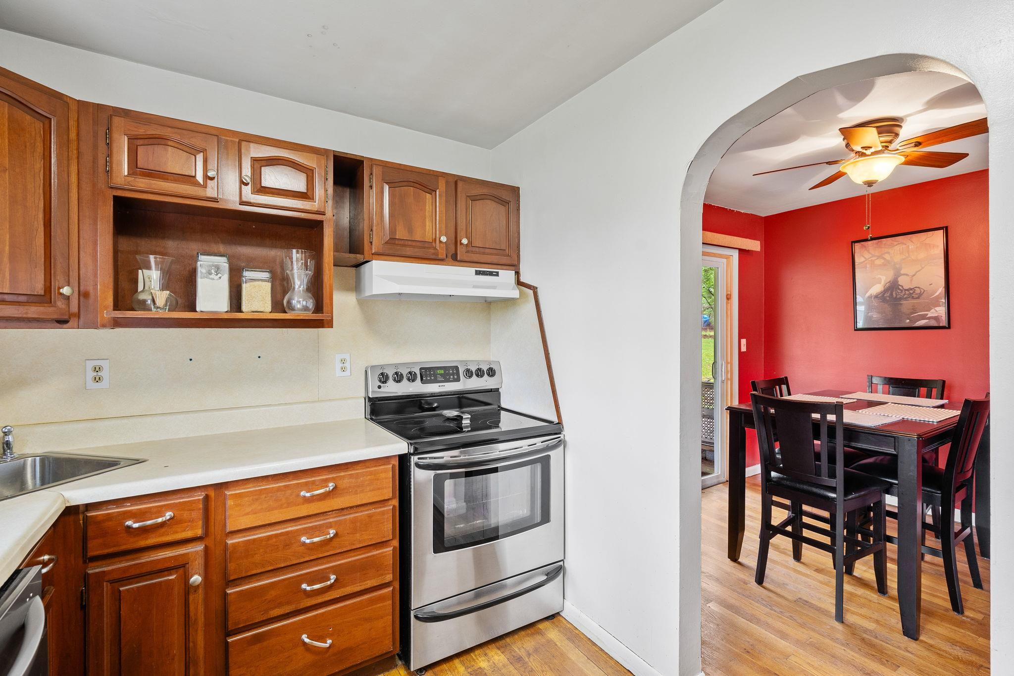 73 Merline Avenue, New Windsor, New York image 12