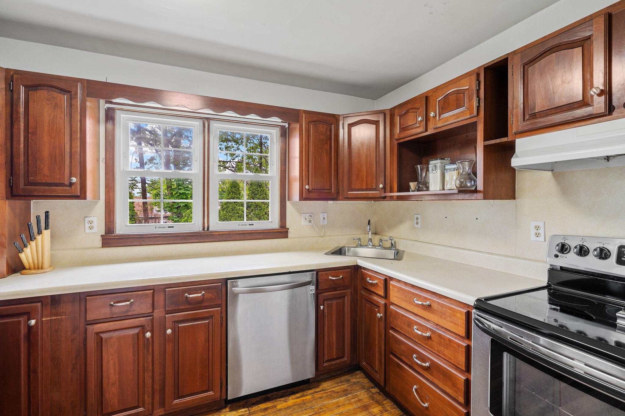73 Merline Avenue, New Windsor, New York image 10