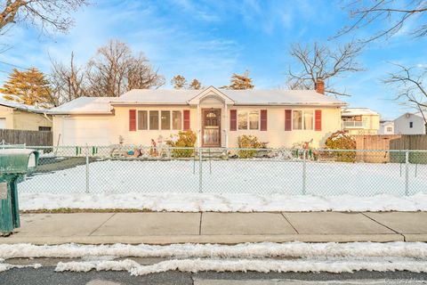 1175 Little East Neck Road West Babylon NY 11704