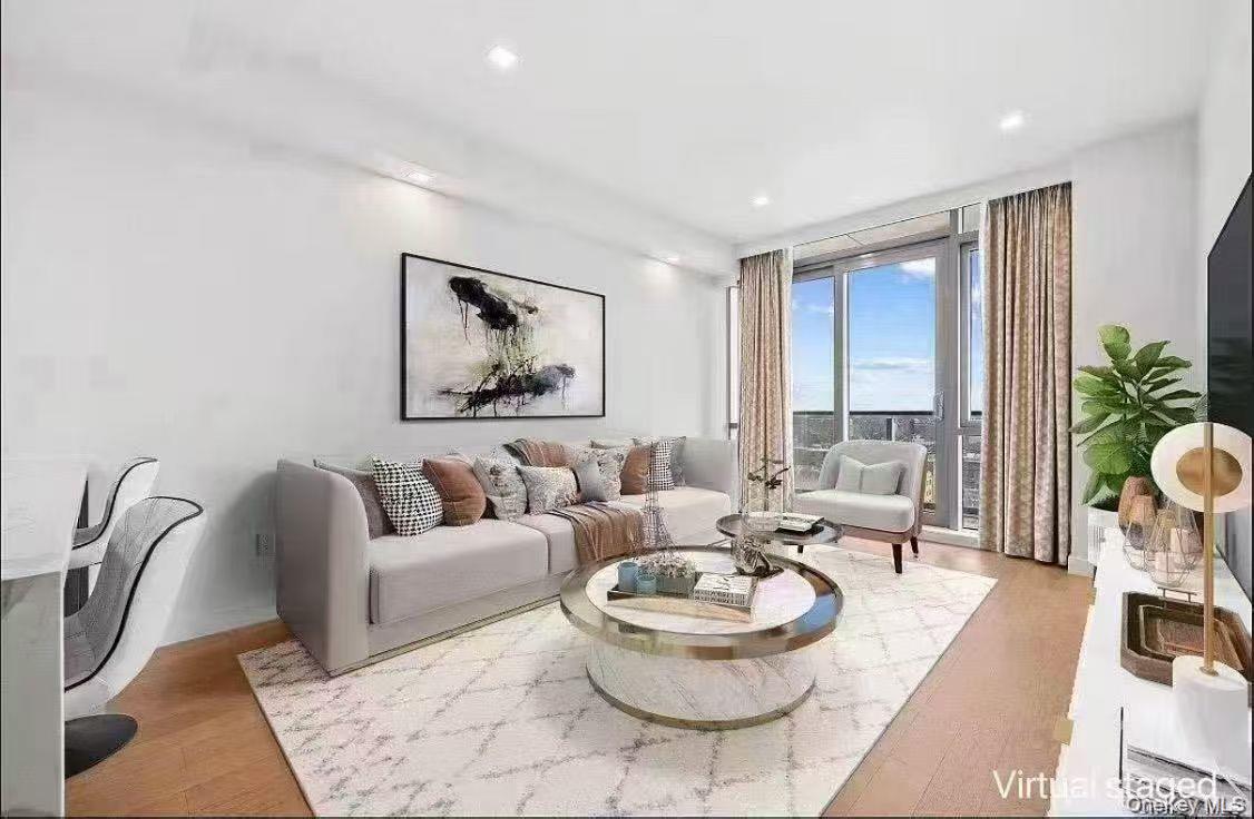 13437 35th Avenue 9C