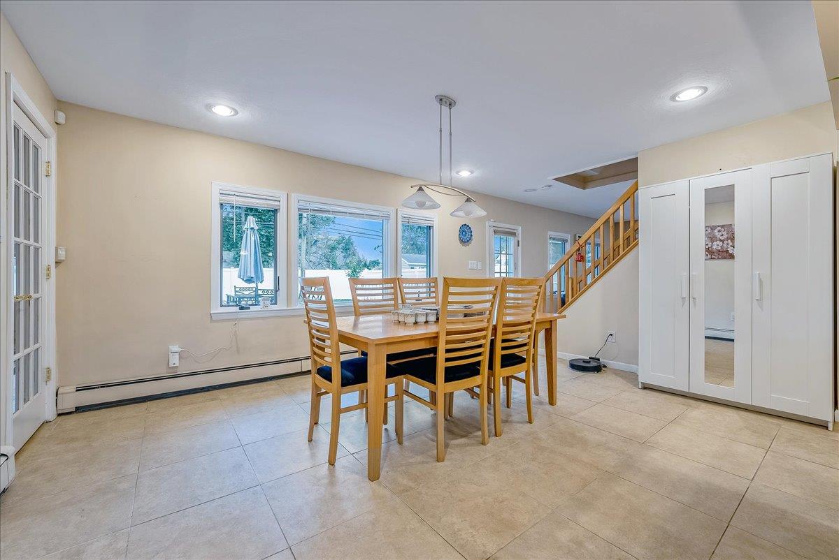34 Marksman Lane, Levittown, New York image 9