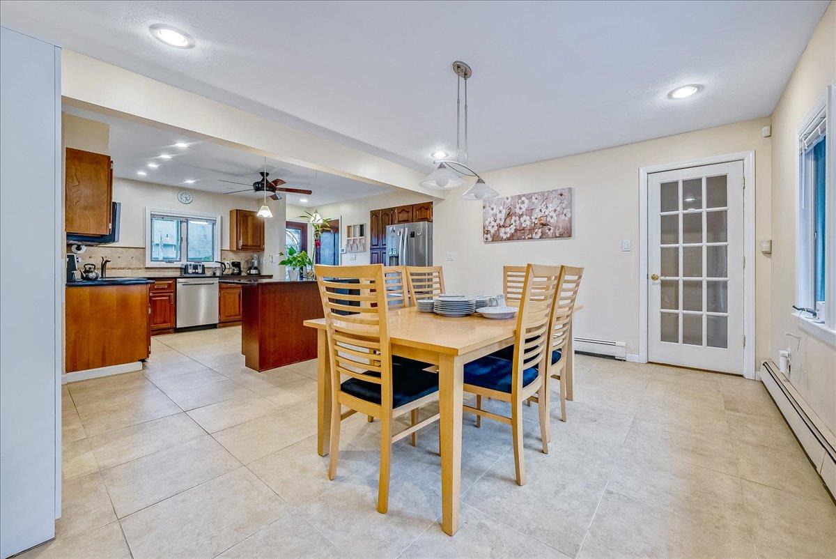34 Marksman Lane, Levittown, New York image 11
