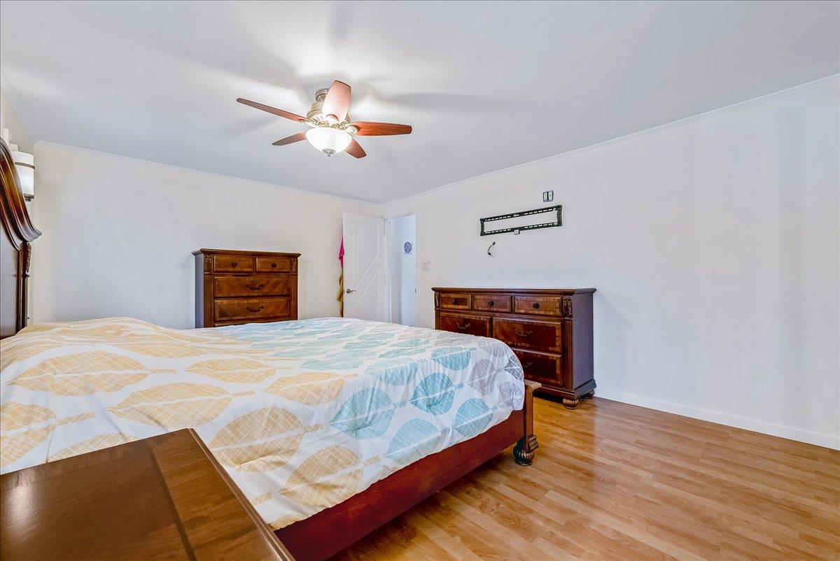 34 Marksman Lane, Levittown, New York image 21