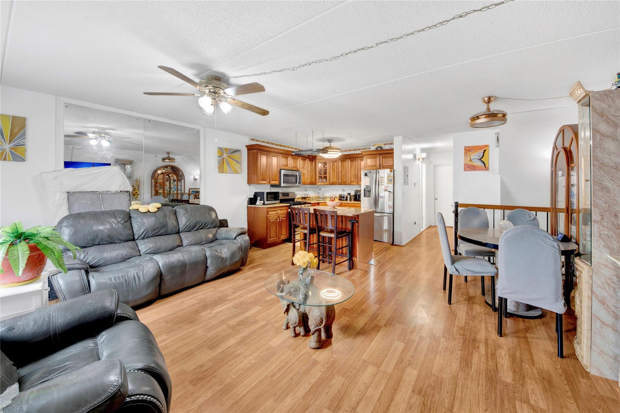 643 Underhill Avenue