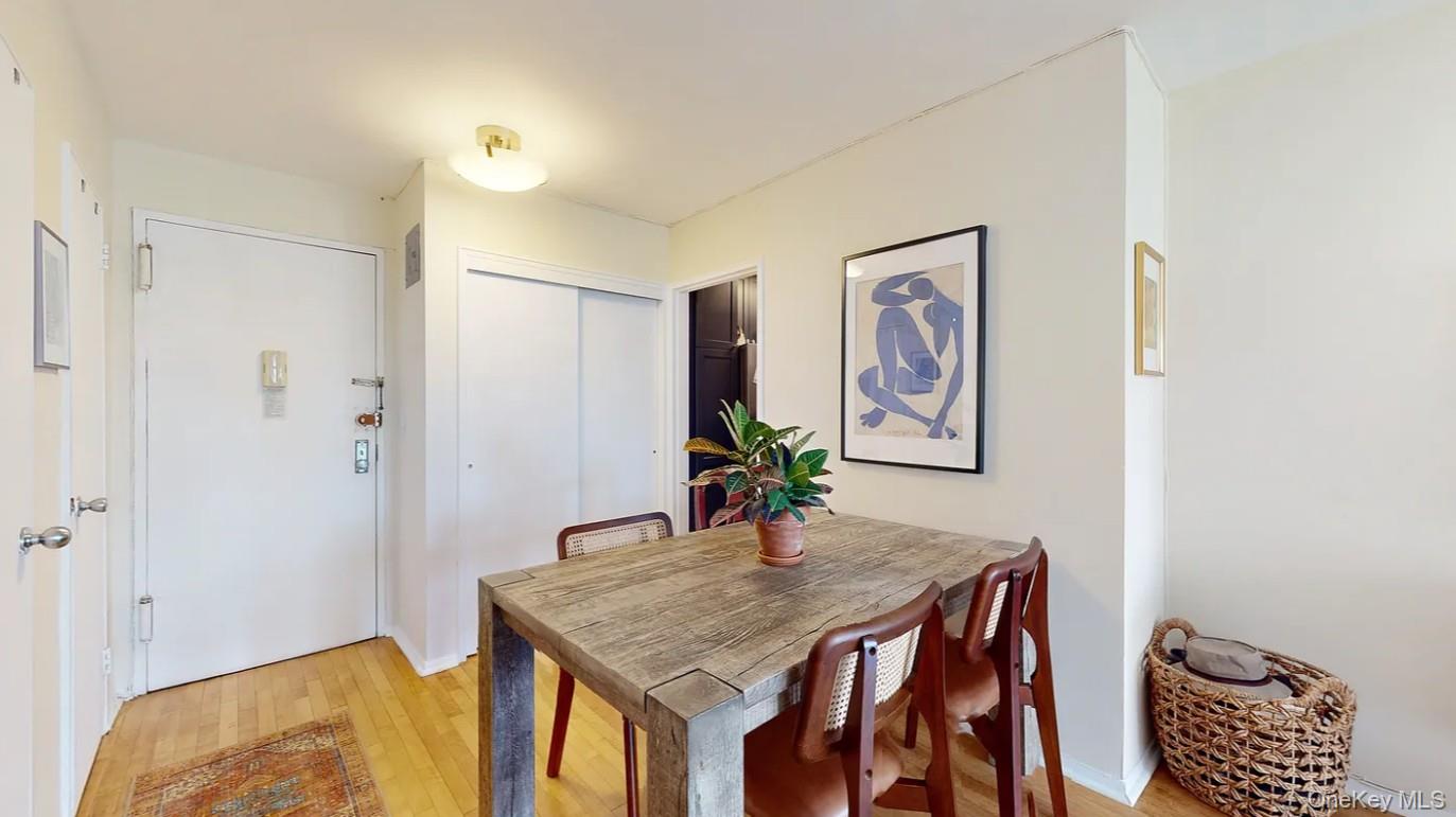 185 W End Avenue 15E