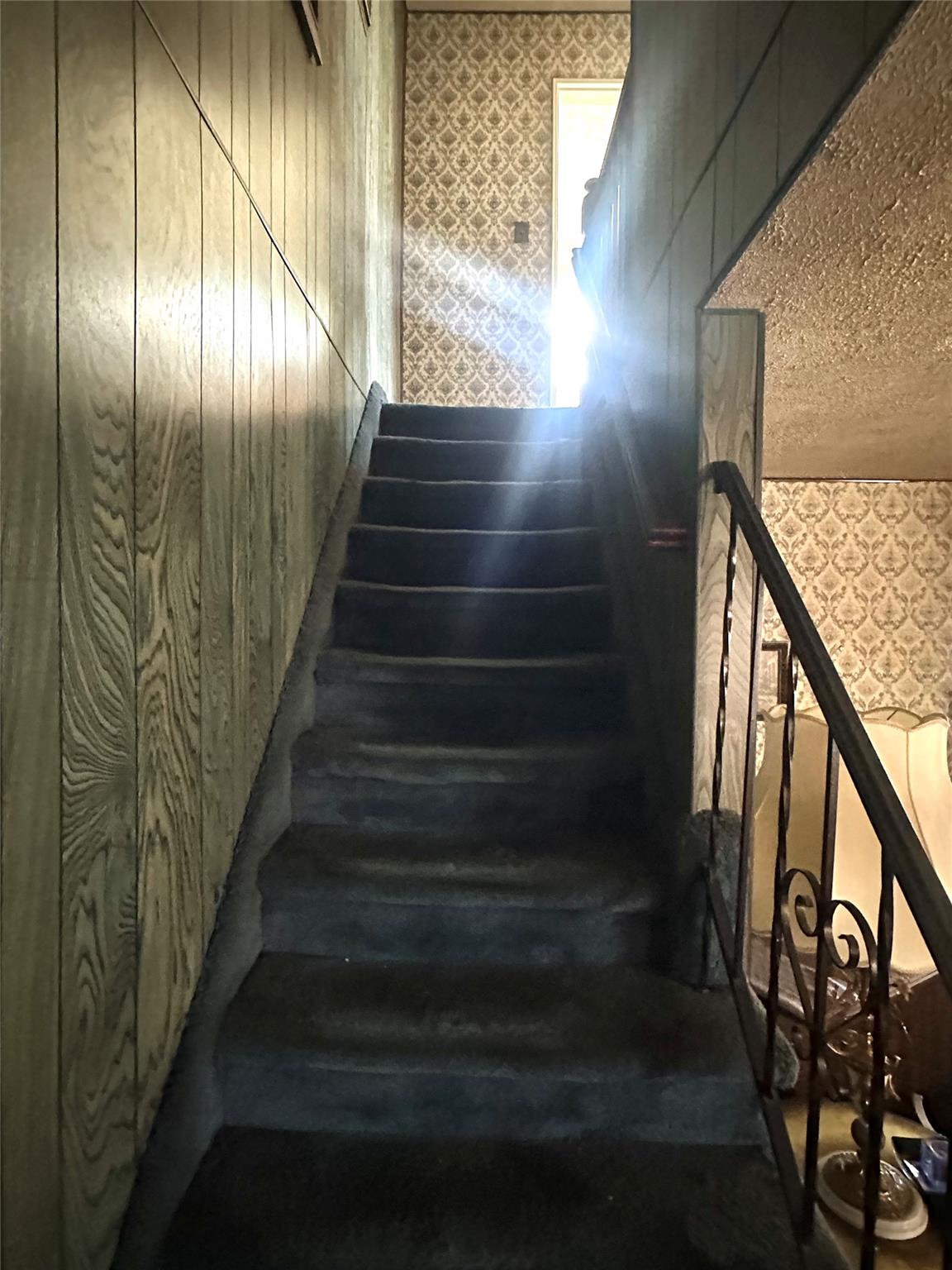 138-22 63 Avenue Ave, Kew Garden Hills, New York image 6