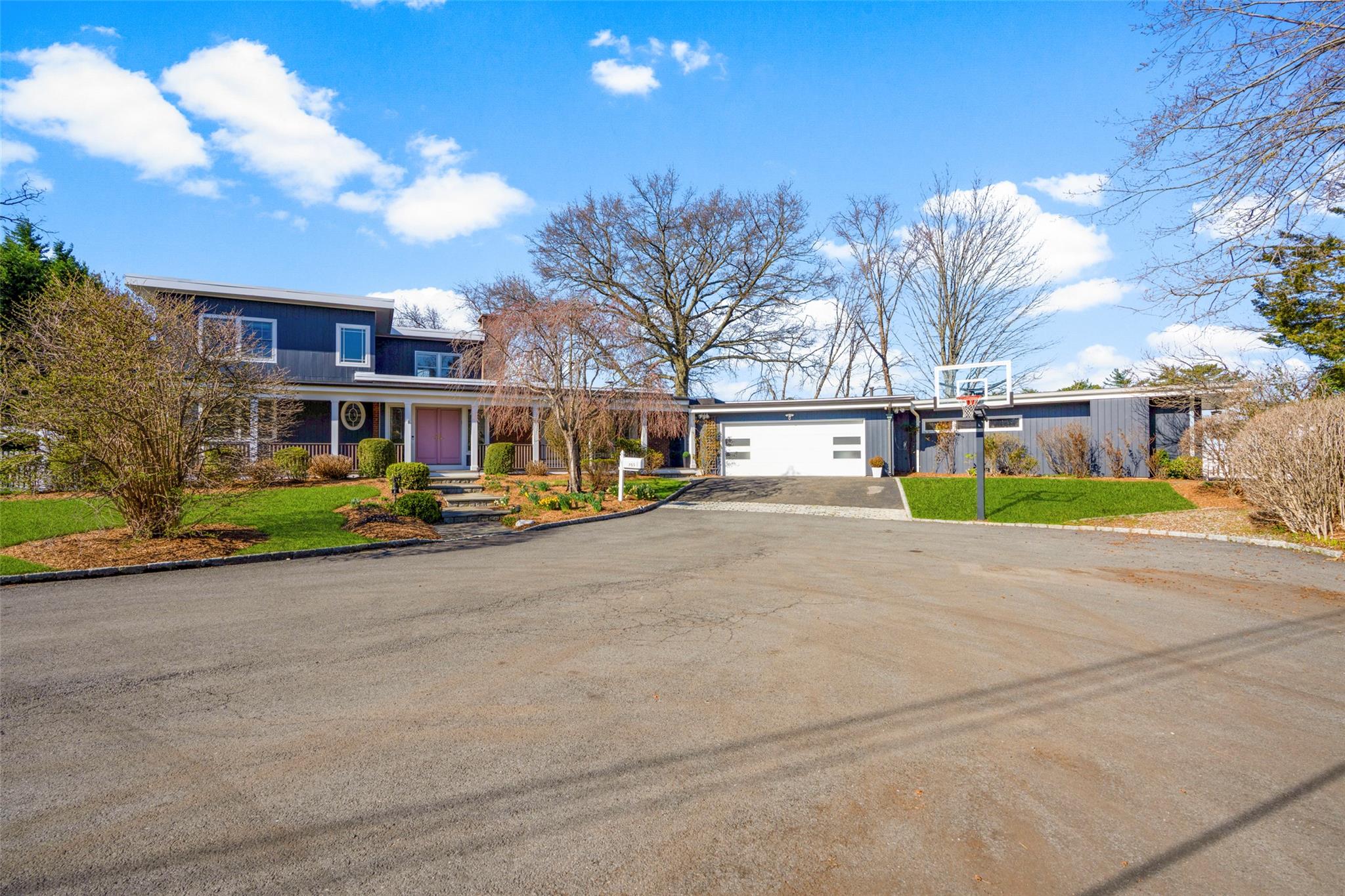 705 The Crescent, Mamaroneck, New York image 35