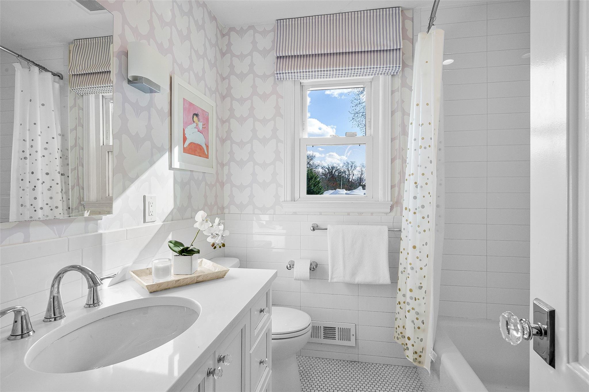 705 The Crescent, Mamaroneck, New York image 24