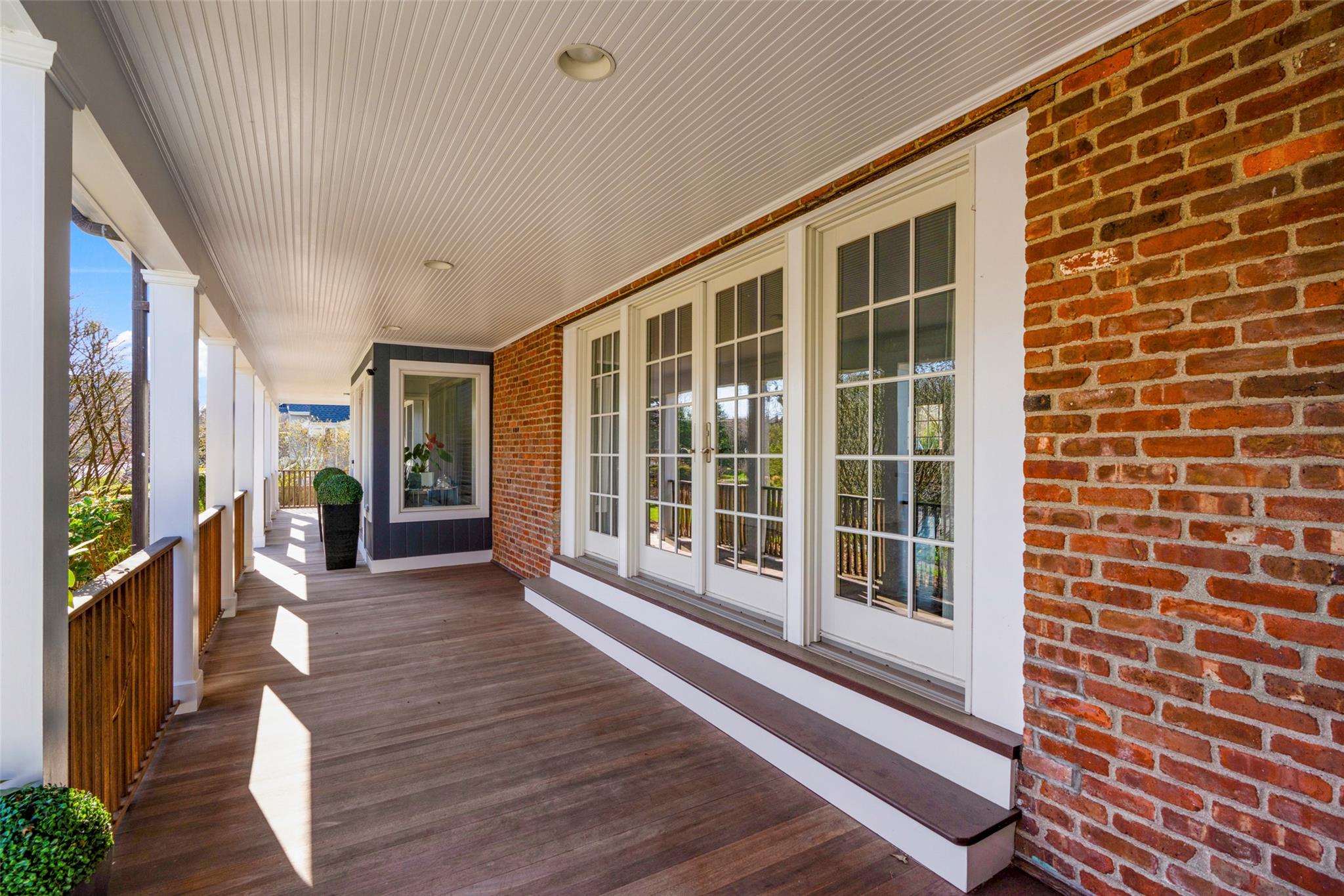 705 The Crescent, Mamaroneck, New York image 13