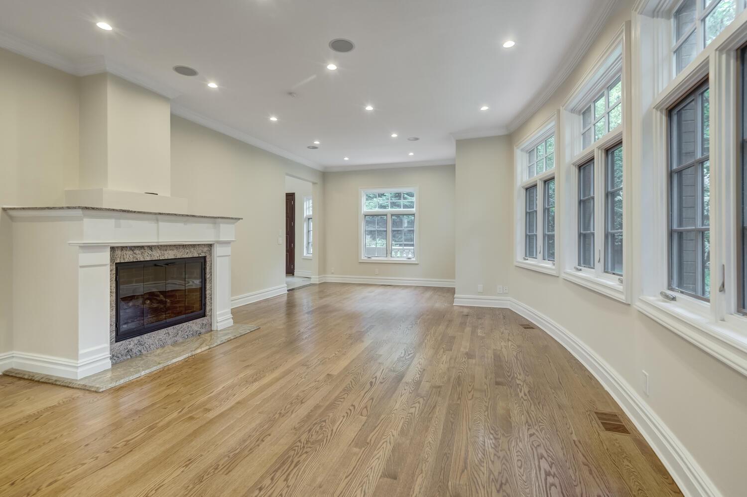 30A Shelter Rock Road, Manhasset, New York image 10