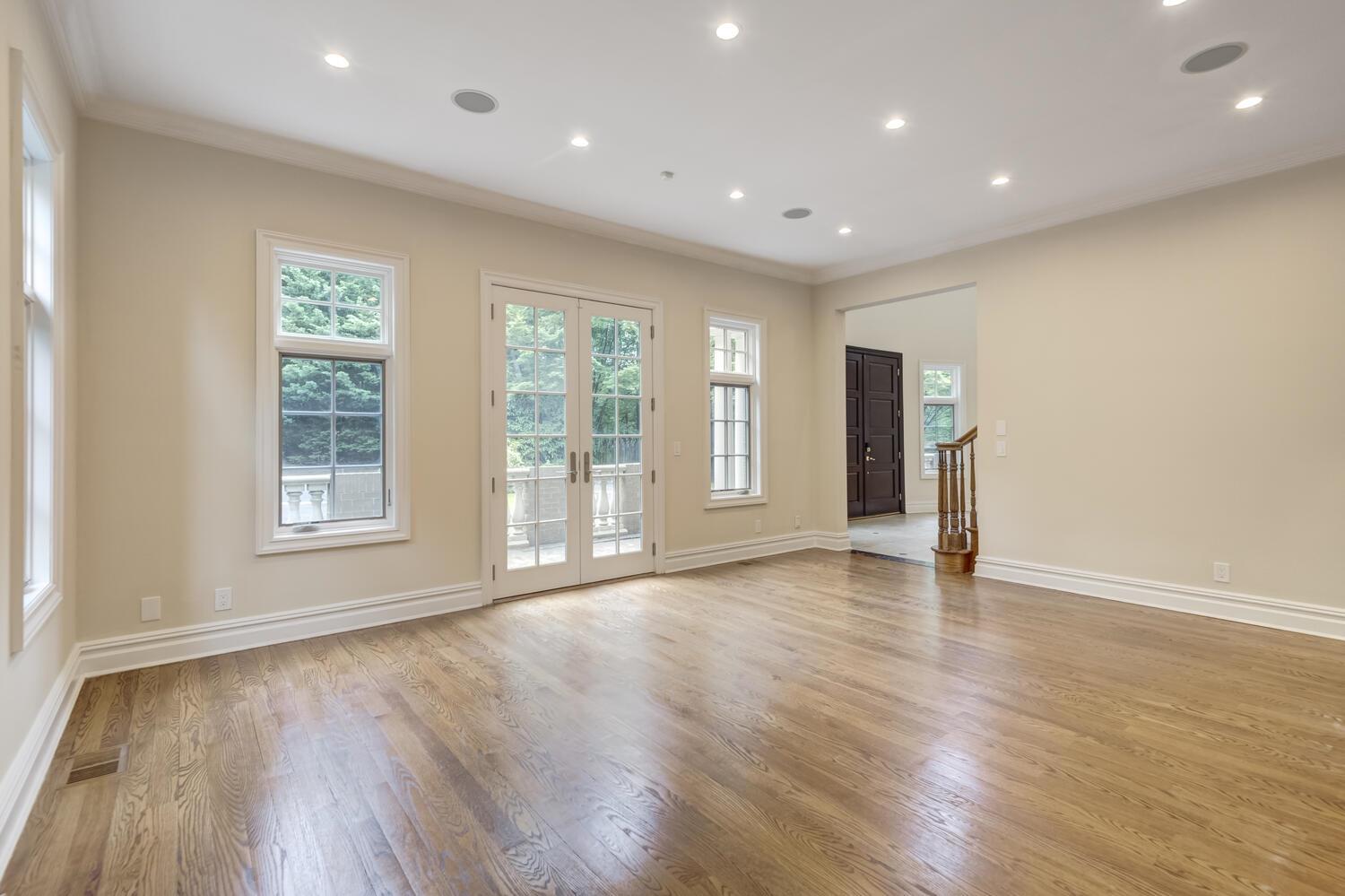 30A Shelter Rock Road, Manhasset, New York image 14