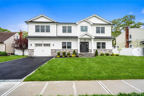 255 N Chestnut Street Massapequa NY 11758