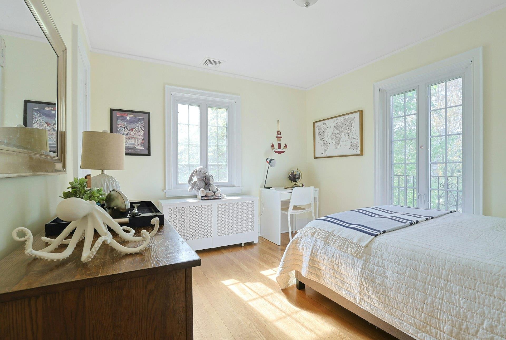 224 Storer Avenue, New Rochelle, New York image 24