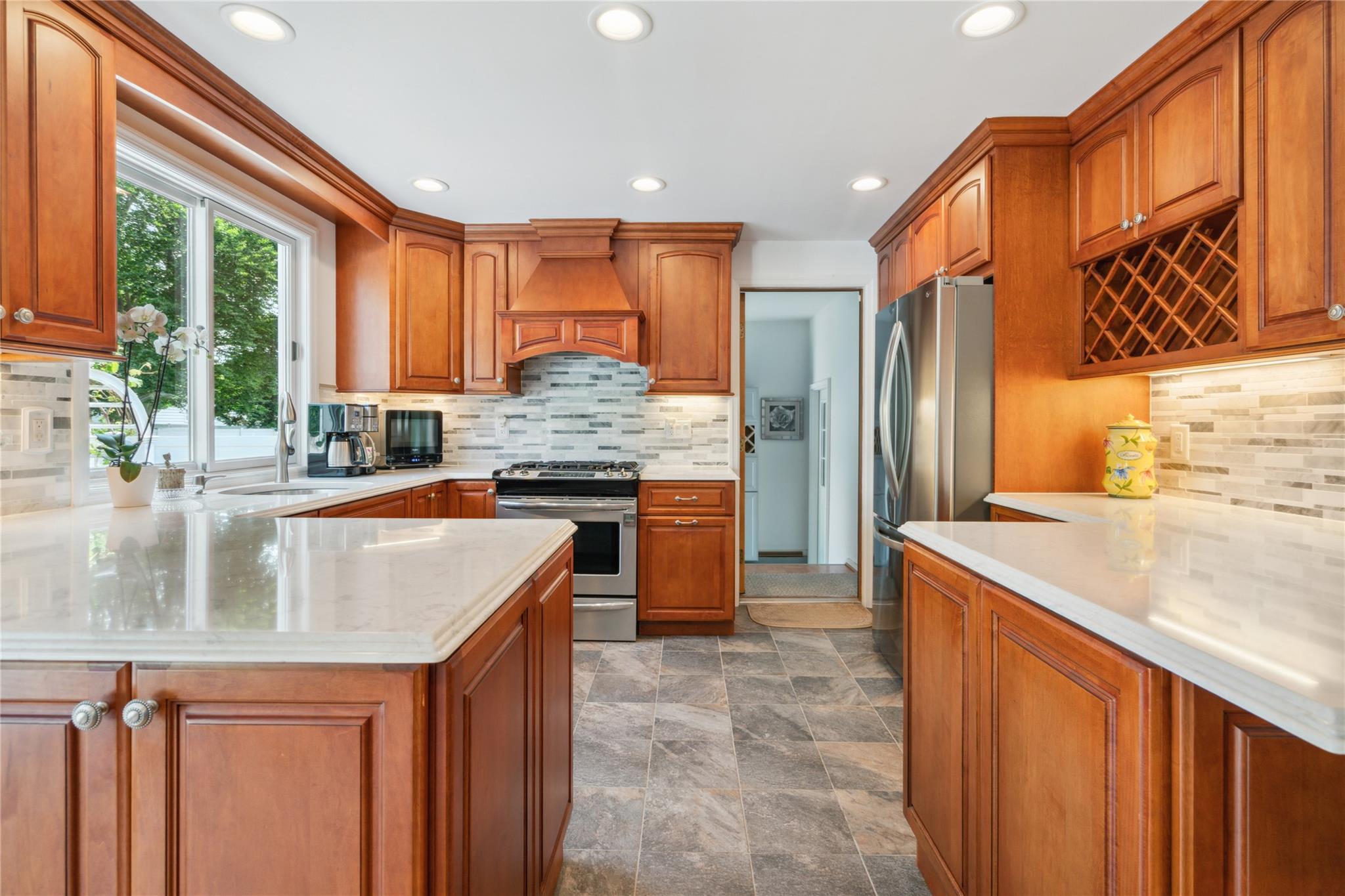 309 George Street, West Islip, New York image 17