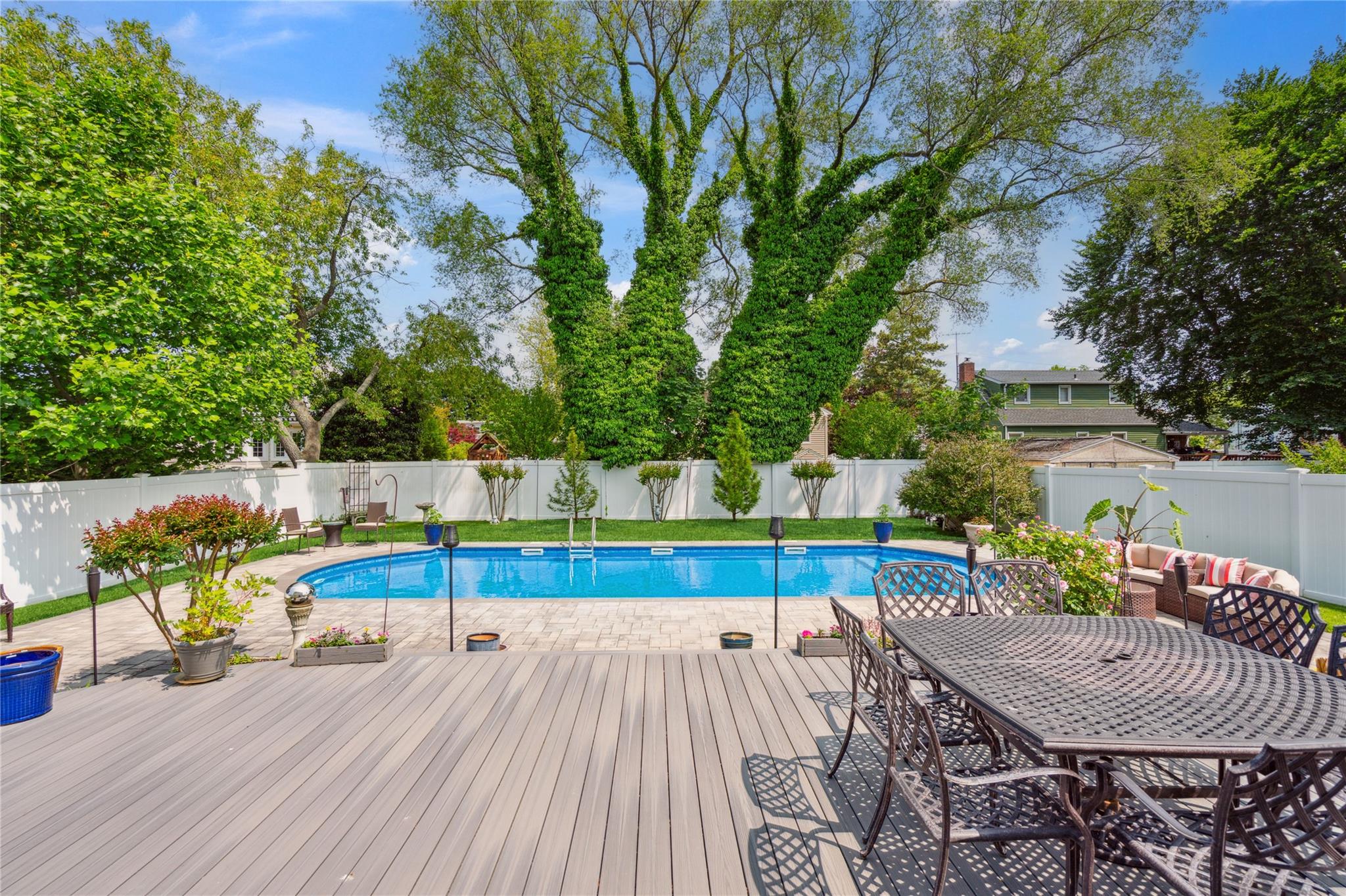 309 George Street, West Islip, New York image 33