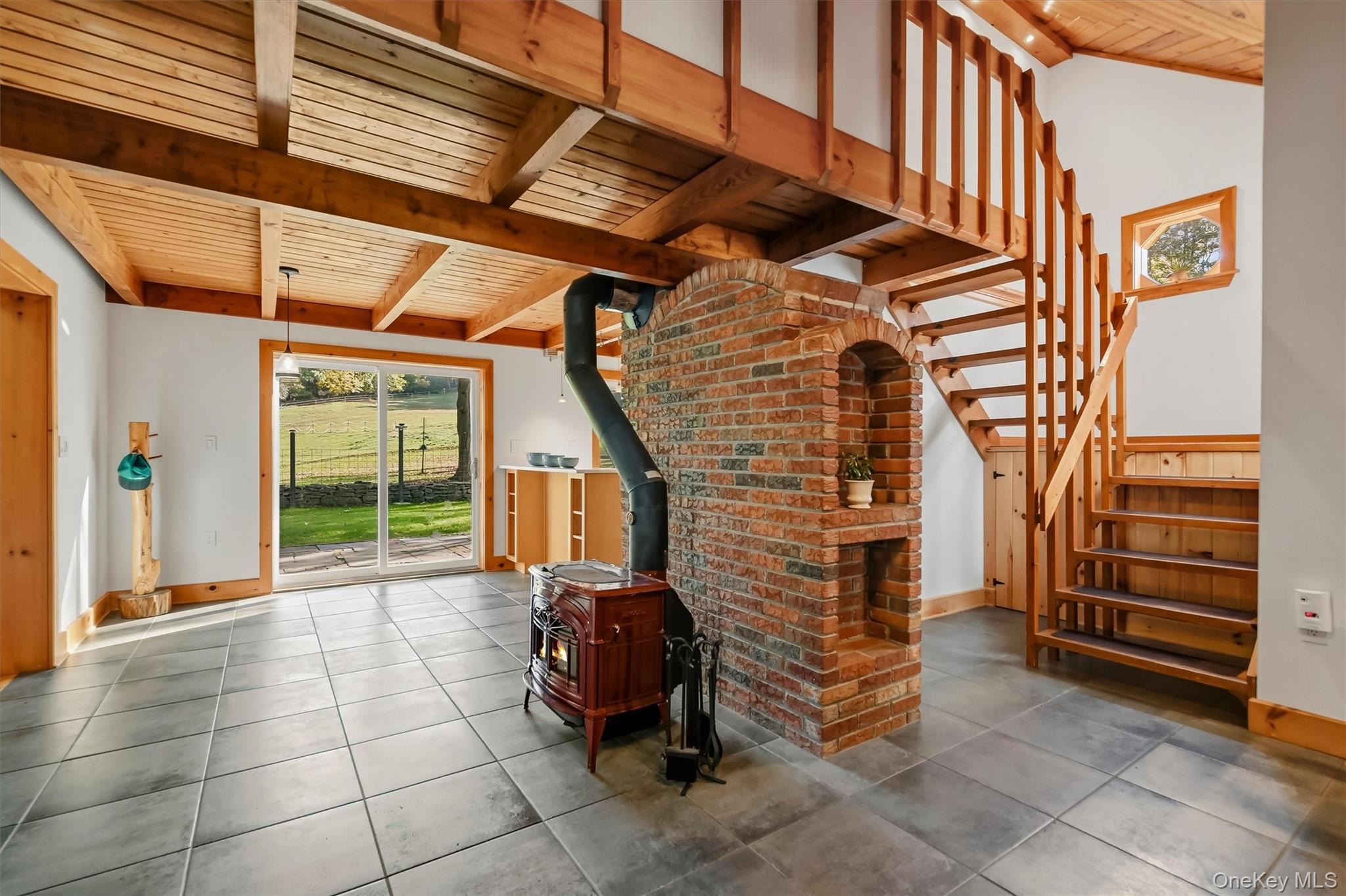 85 Foster Road
