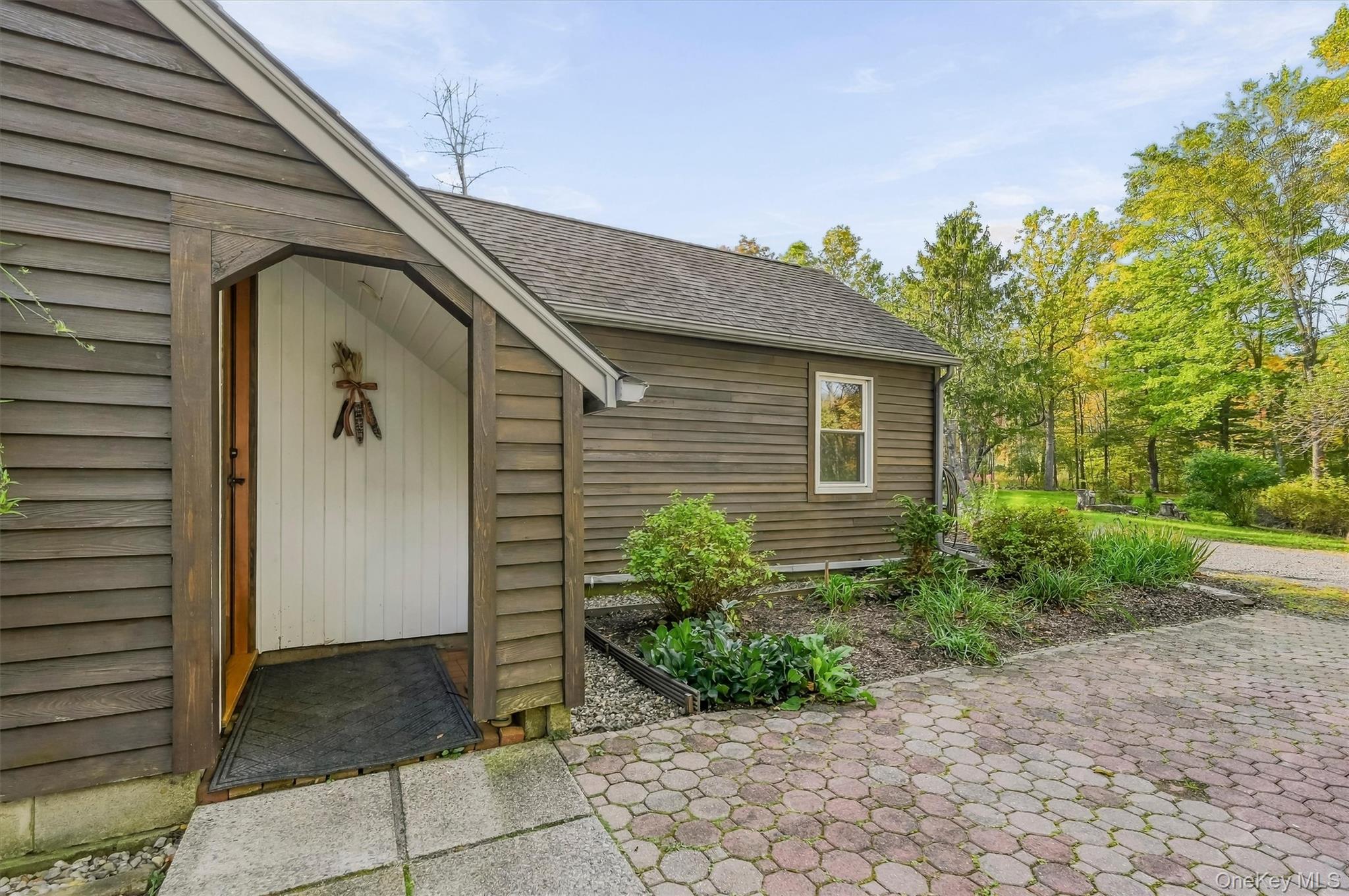 85 Foster Road