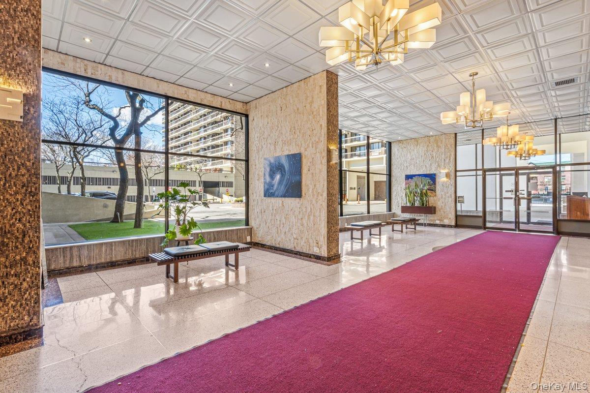 152-18 Union Turnpike 12R