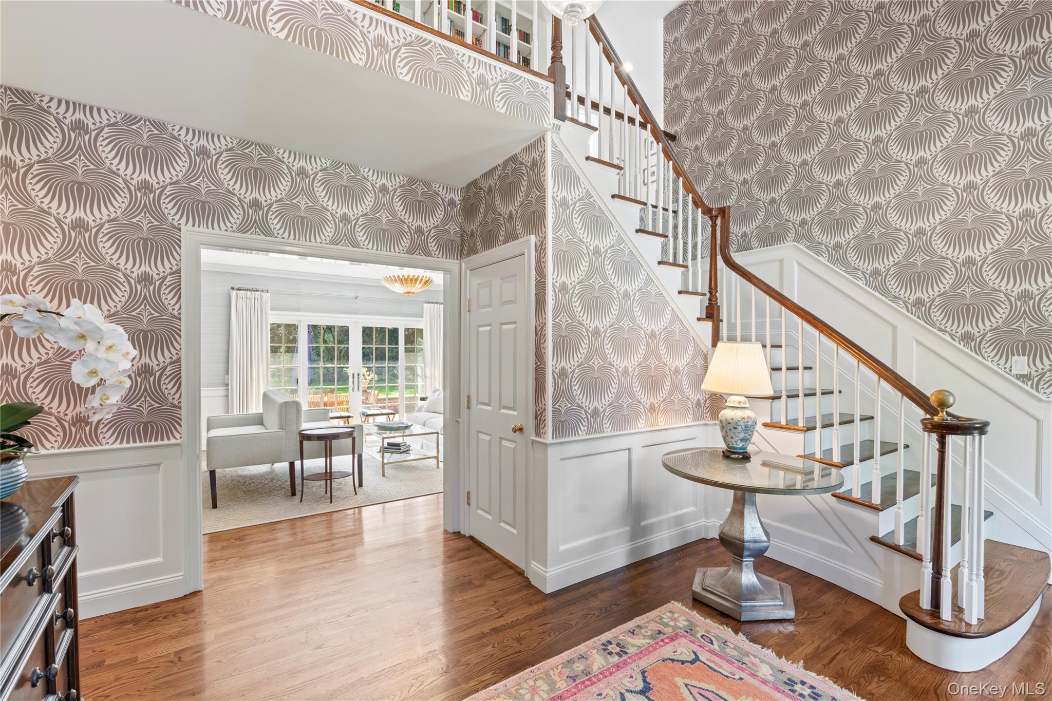 10 Middle Hollow Road