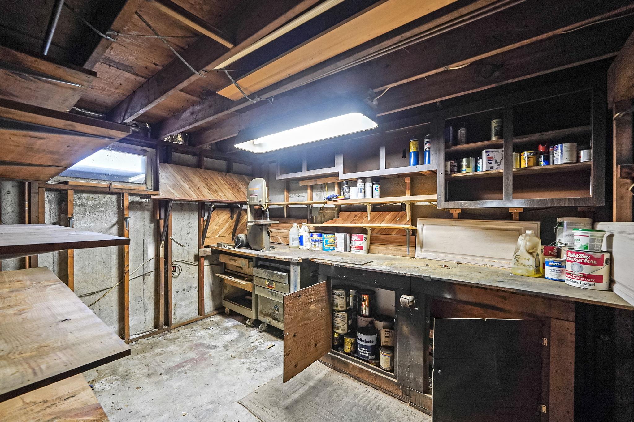 8 Adolphi Place, Ronkonkoma, New York image 42