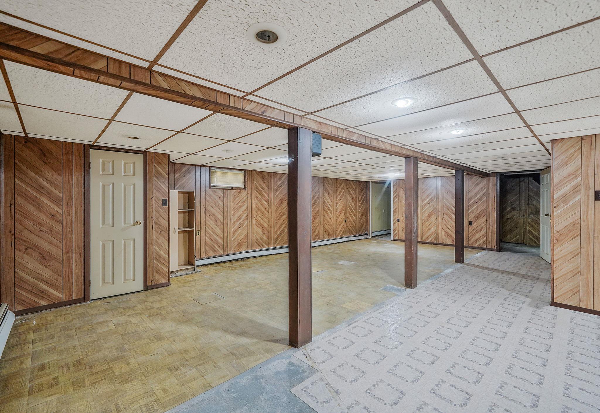 8 Adolphi Place, Ronkonkoma, New York image 34