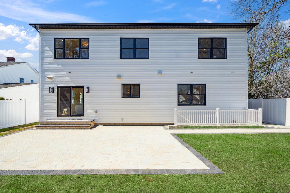 49 Pilgrim Lane, Westbury, New York image 39