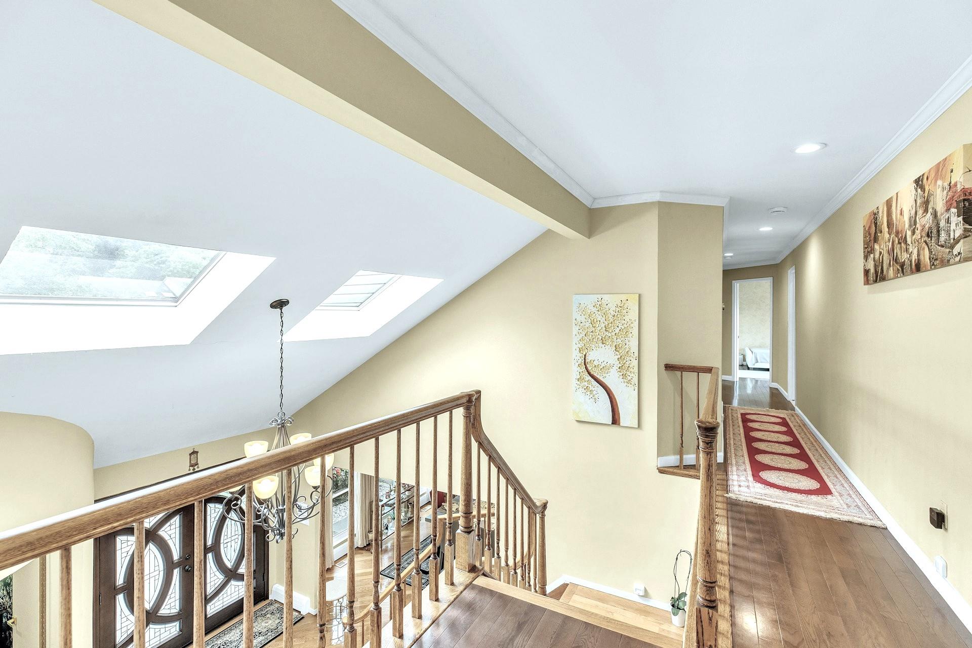9 Hill & Tree Court, Melville, New York image 20
