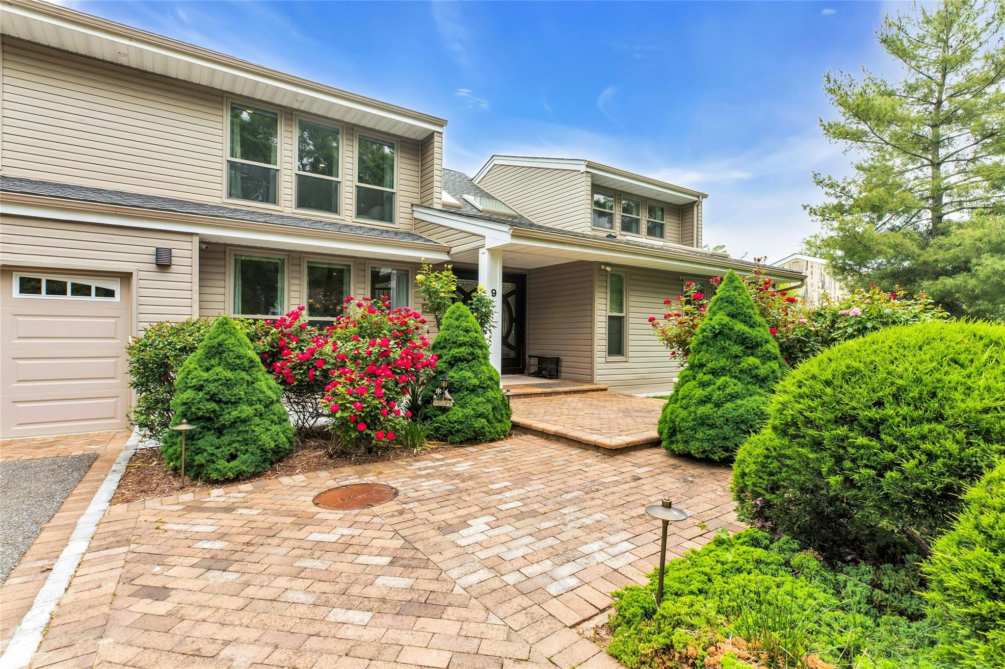 9 Hill & Tree Court, Melville, New York image 6