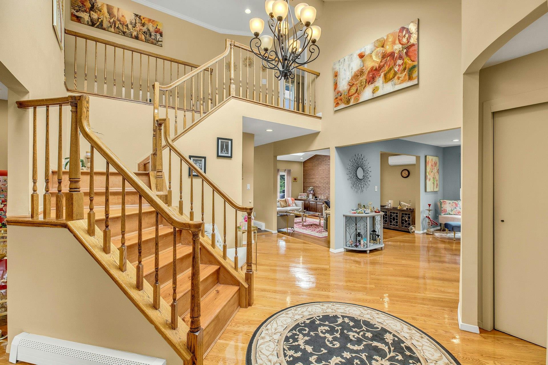 9 Hill & Tree Court, Melville, New York image 9