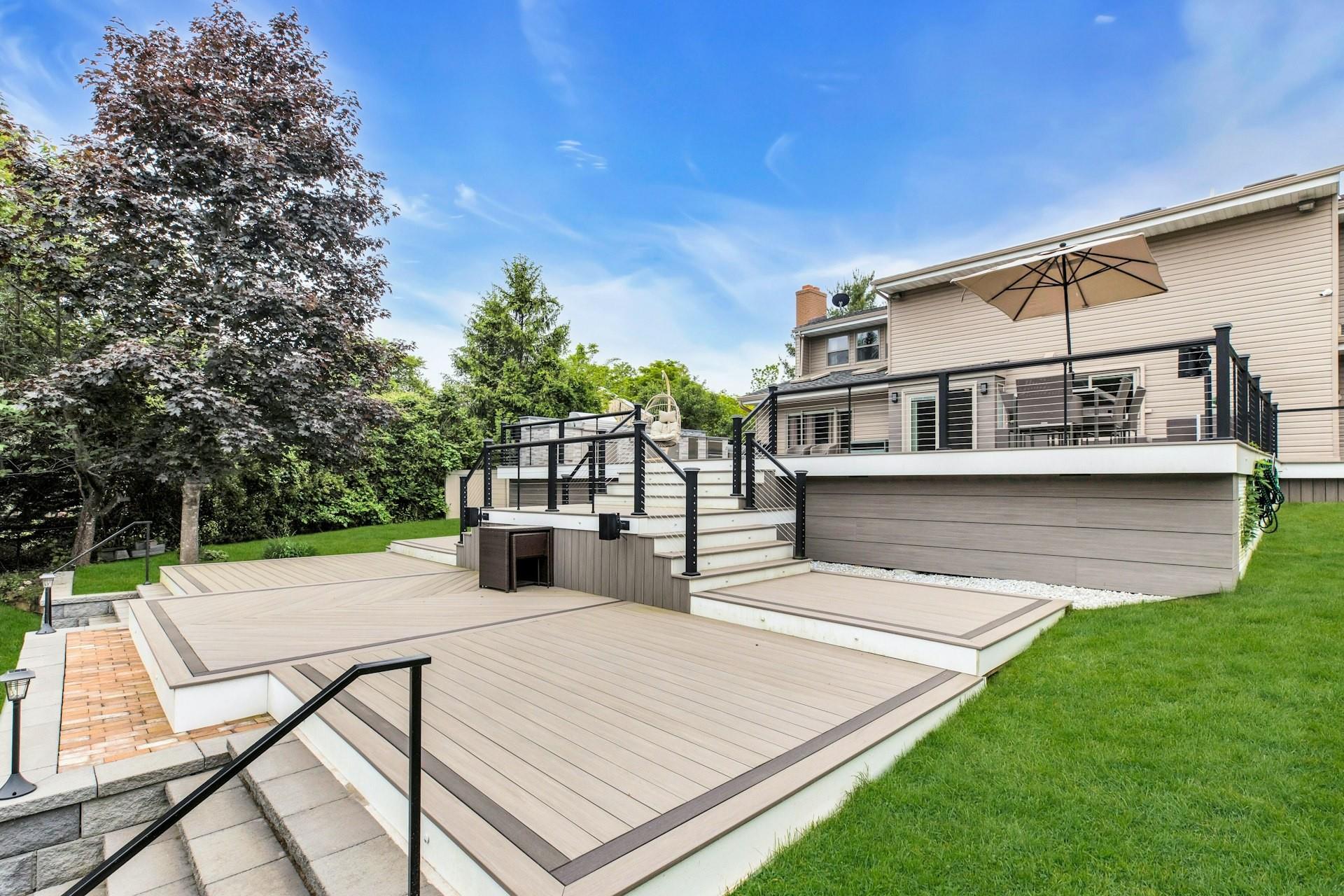9 Hill & Tree Court, Melville, New York image 34