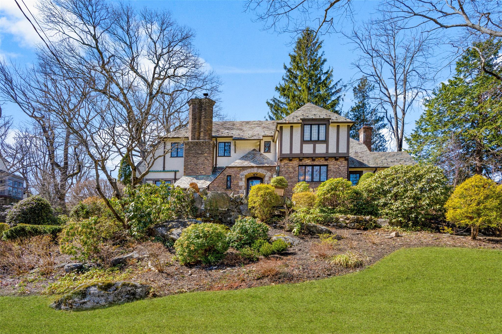6 South Drive, Larchmont, New York image 34