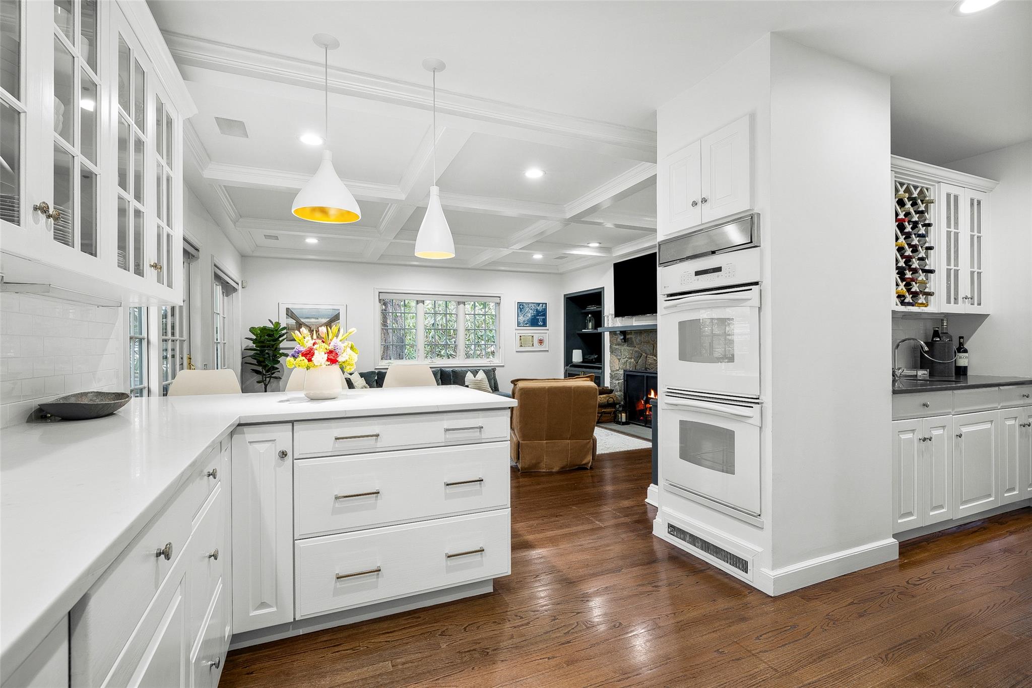 6 South Drive, Larchmont, New York image 17