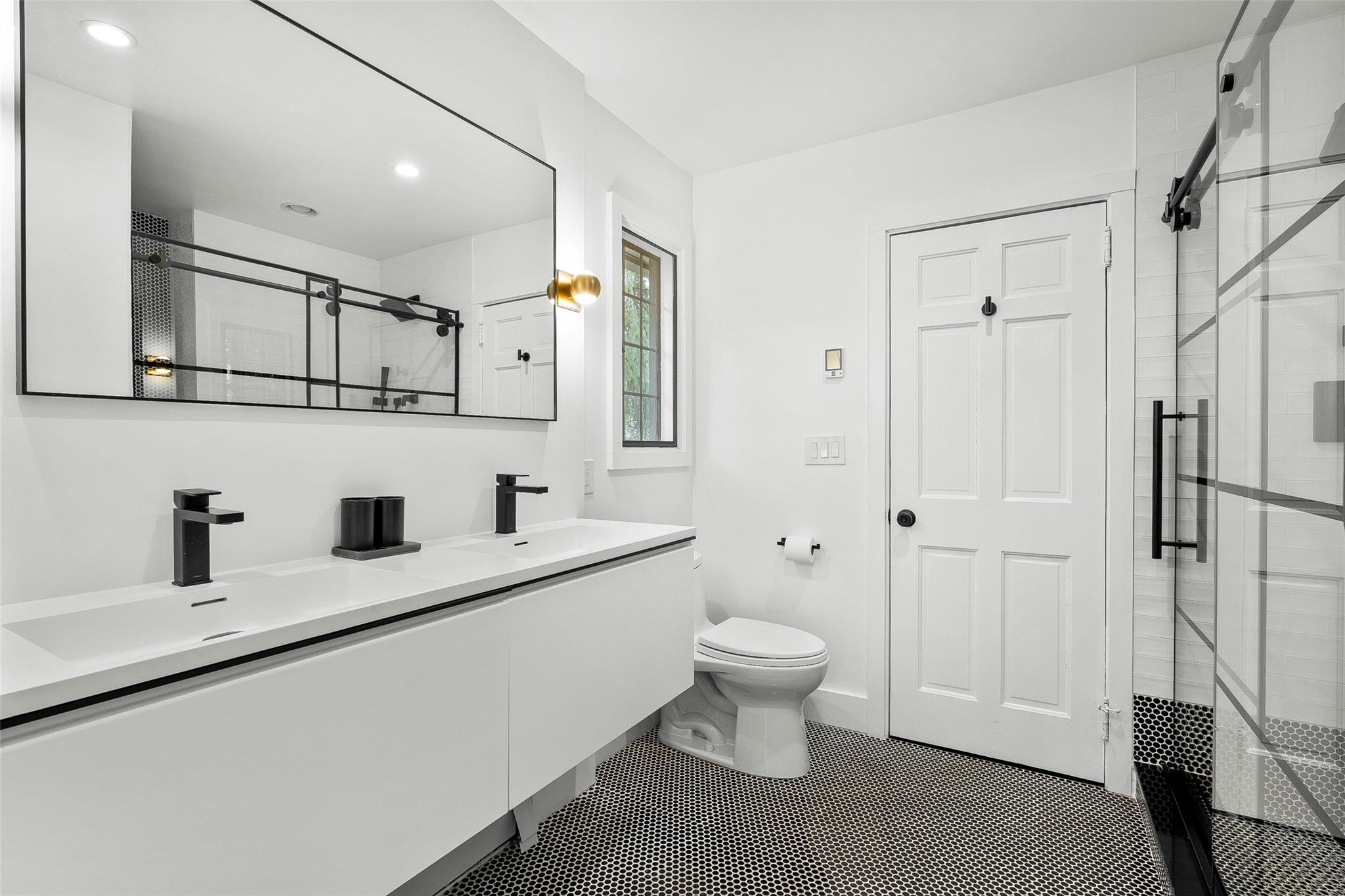 6 South Drive, Larchmont, New York image 28