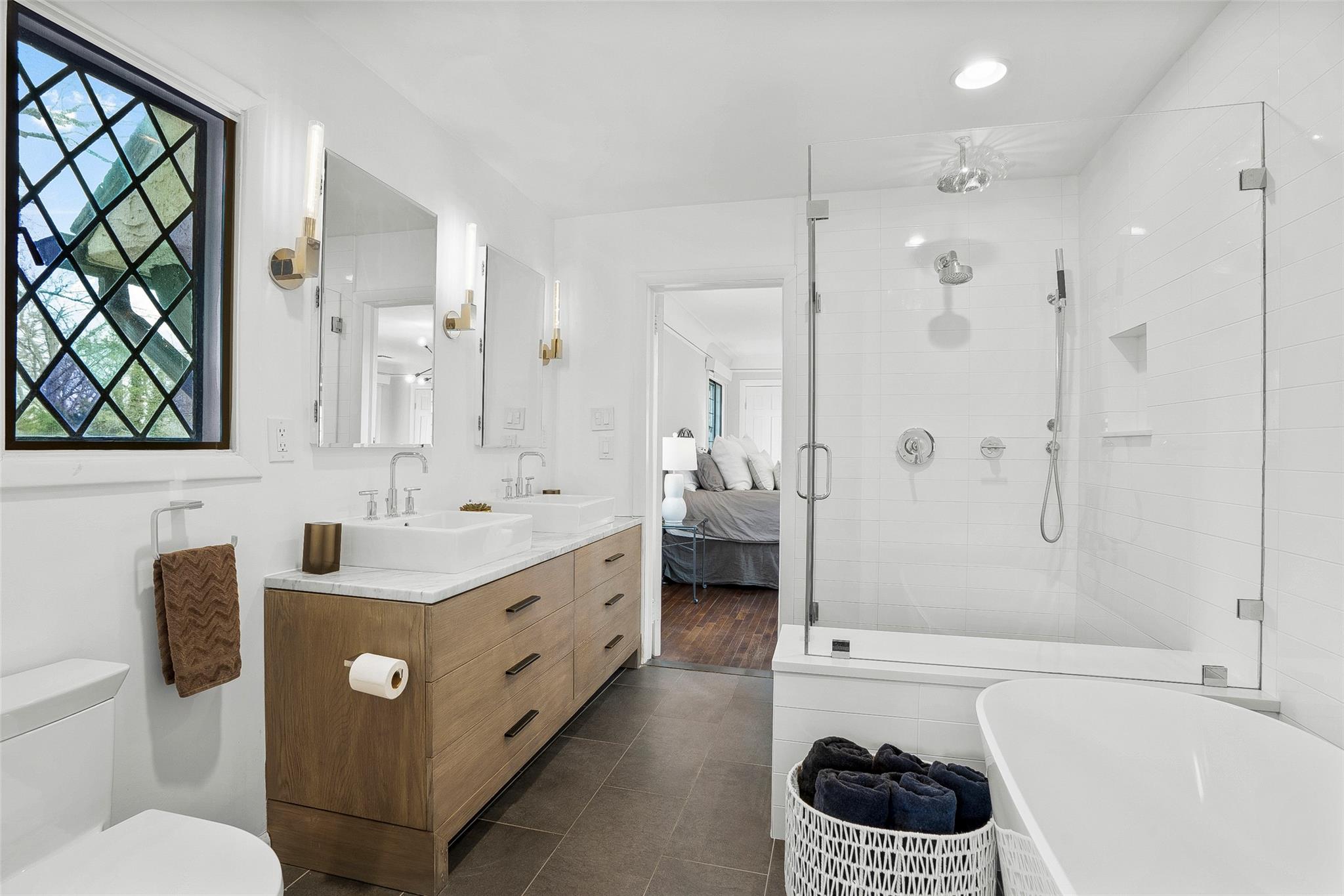 6 South Drive, Larchmont, New York image 24