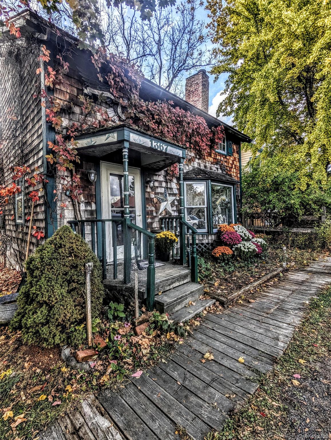 1367 Kings Highway