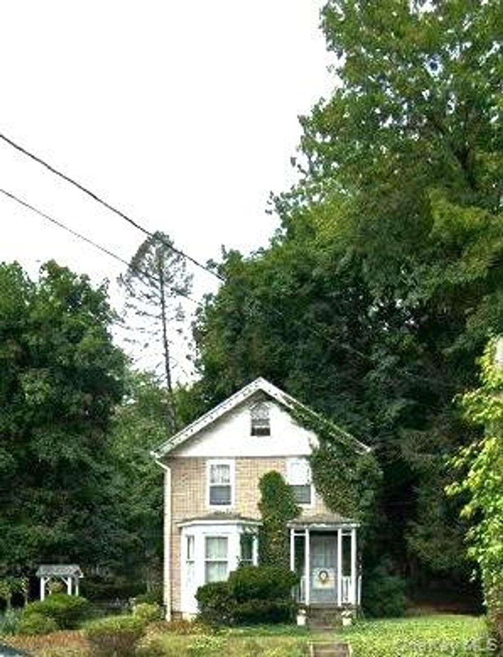 Photo of 375 Route 304, Bardonia, NY 10954 (MLS # 950610)