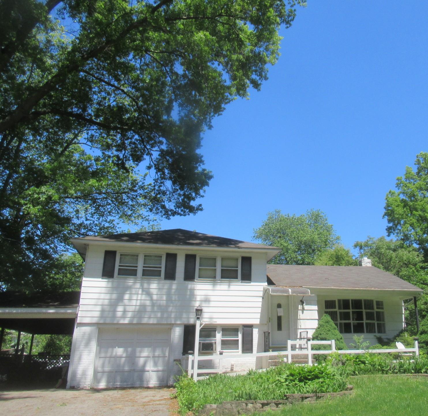 10 Lori Street, Poughkeepsie, New York image 2