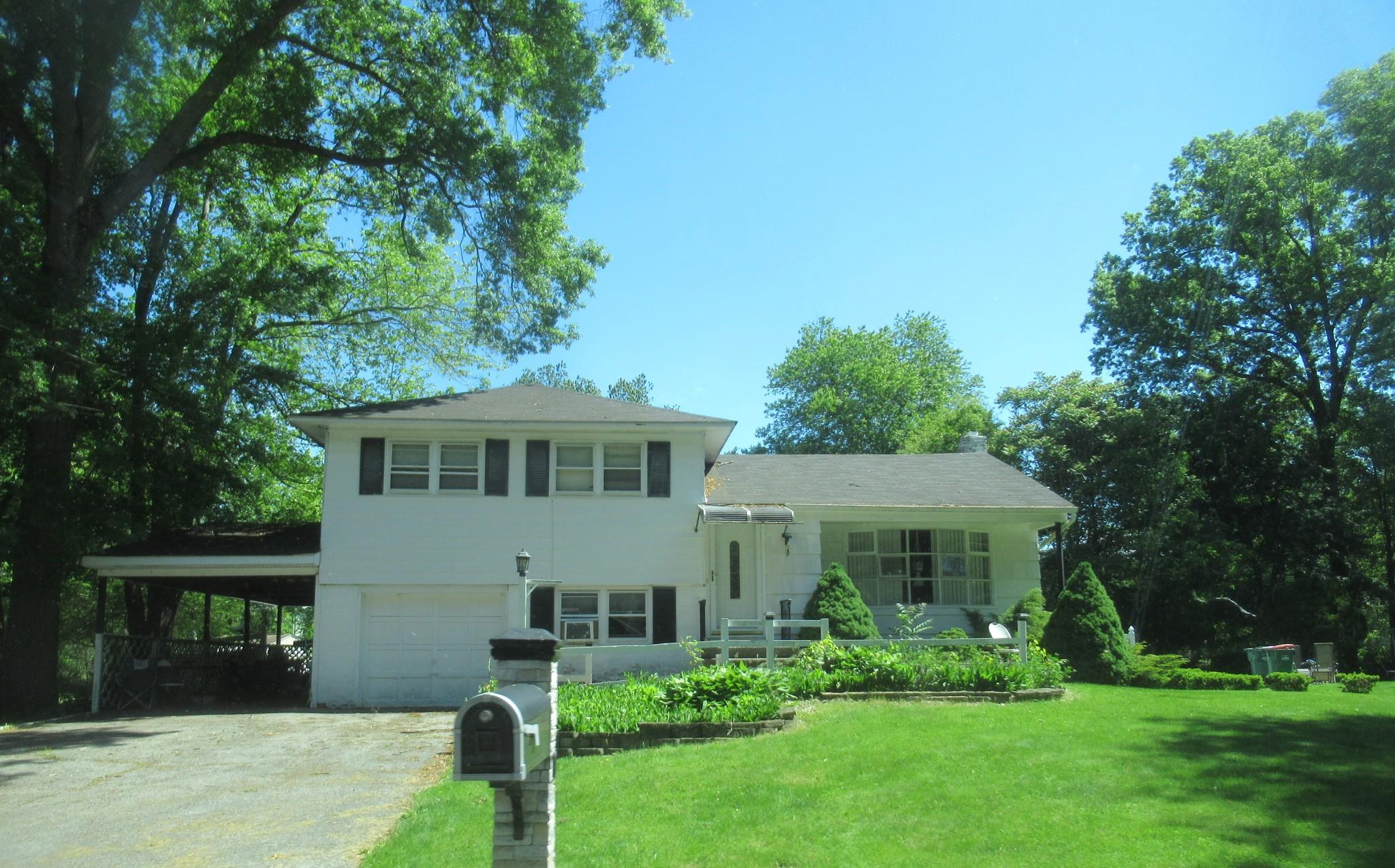 10 Lori Street, Poughkeepsie, New York image 3