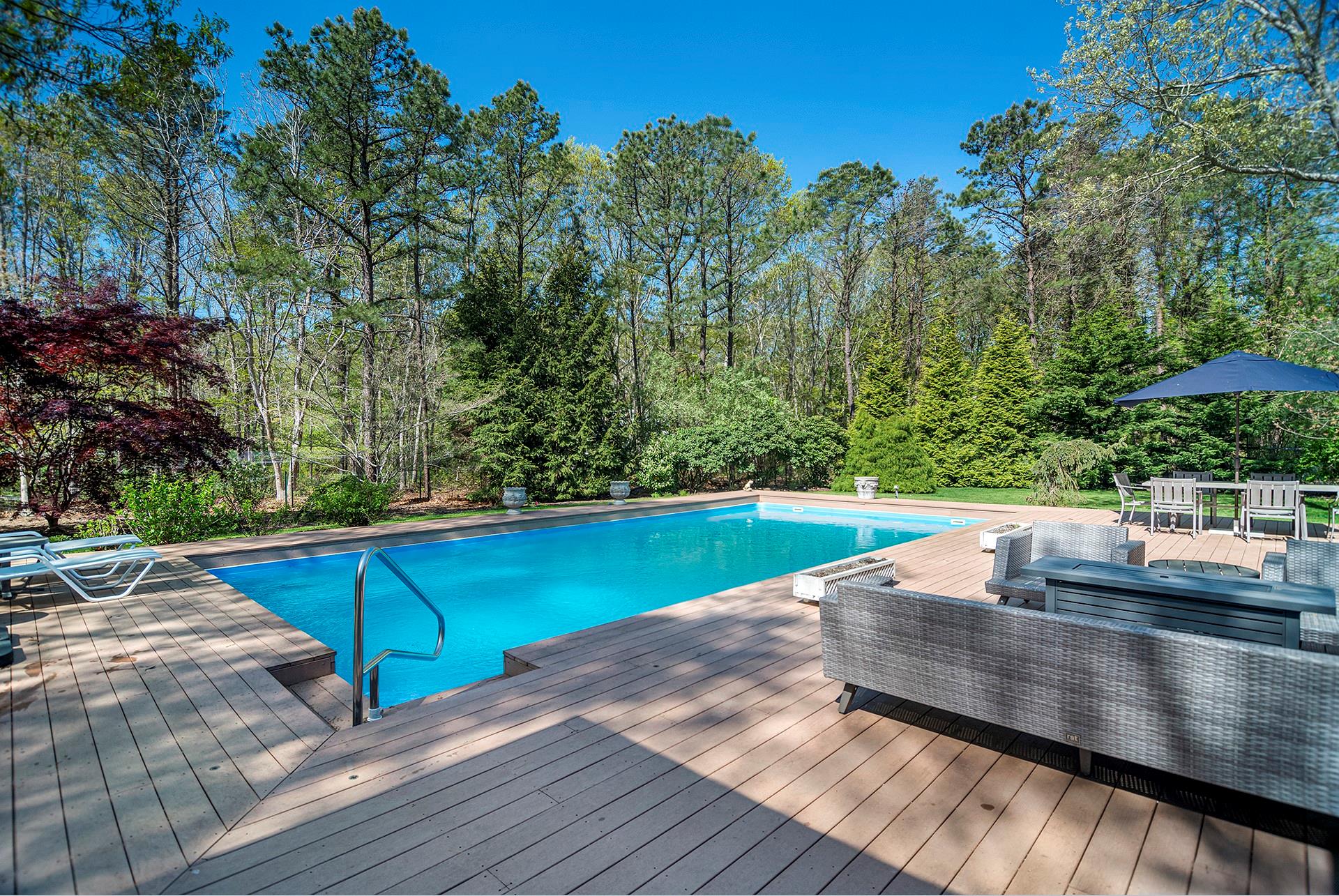 36 Deer Field Way