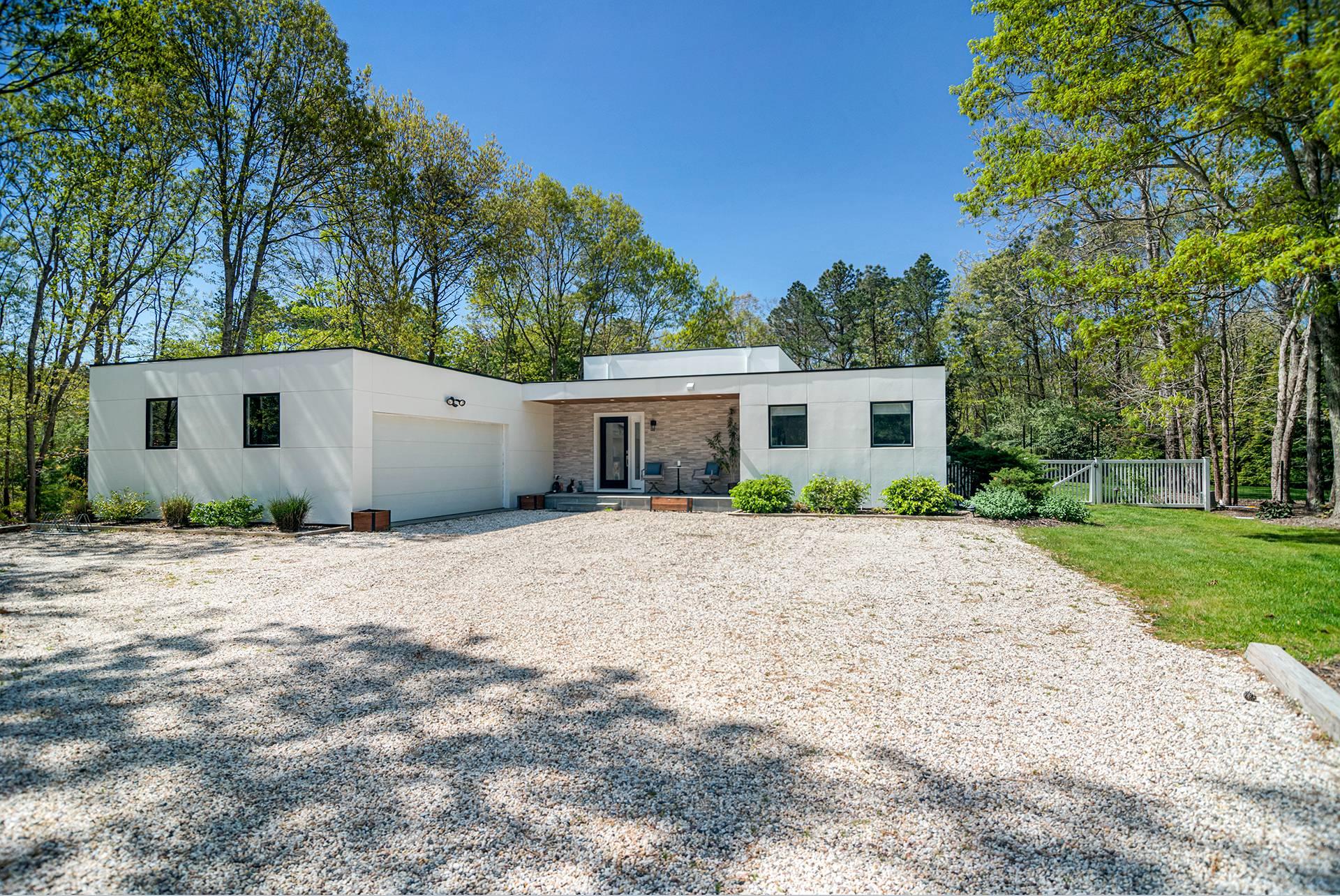 36 Deer Field Way