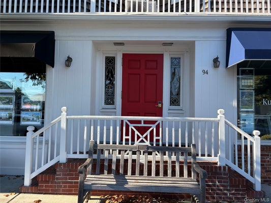 94 MAIN ST # 1, WESTHAMPTON BEACH, NY 11978 - Image 3bb0a3b6cd43d7cda9c06b58006d17cf/3937865936