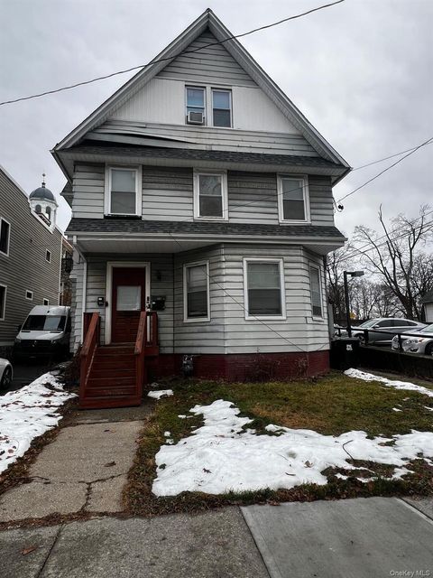 3 Balding Avenue Poughkeepsie NY 12601