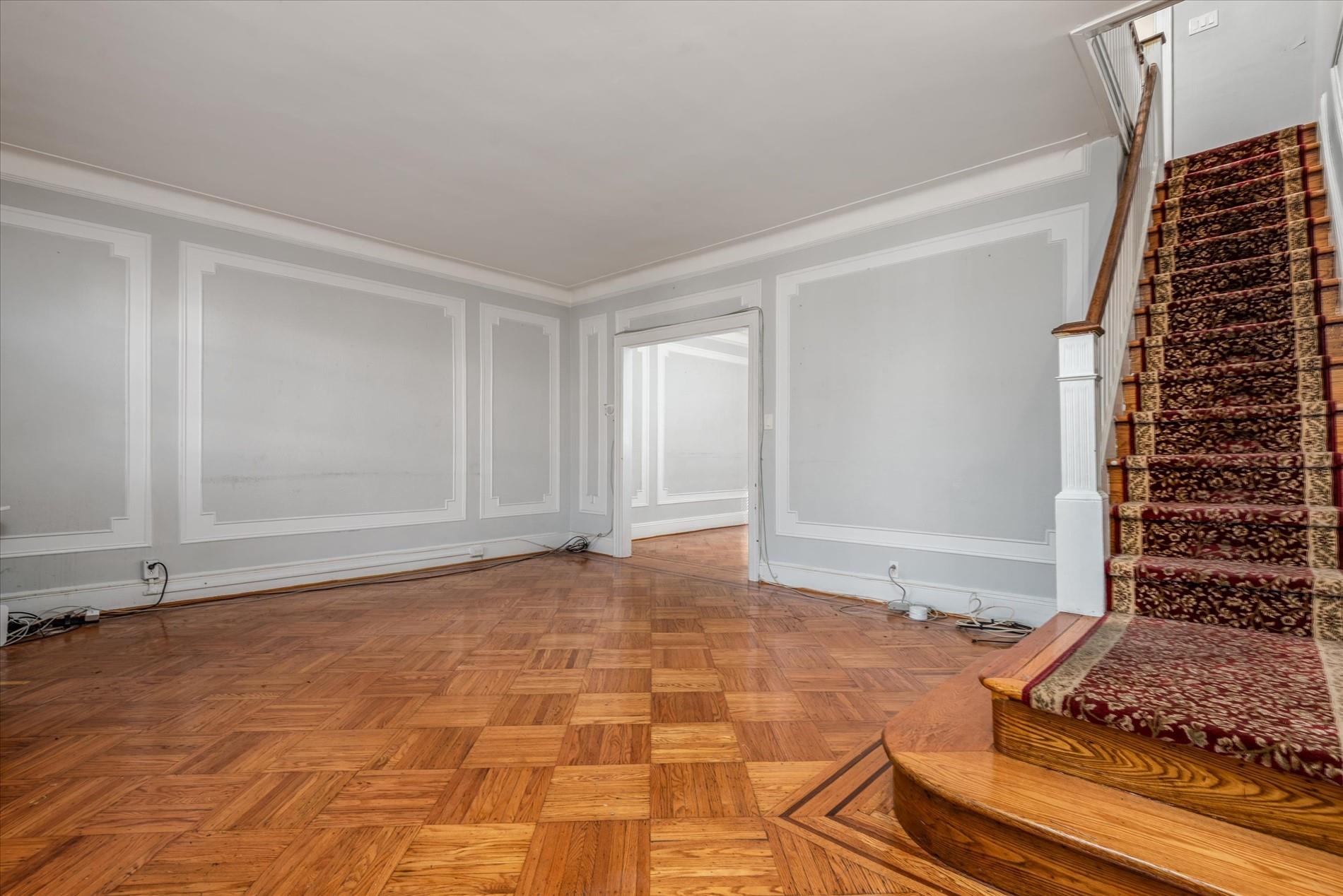 1862 Willoughby Avenue, Ridgewood, New York image 4
